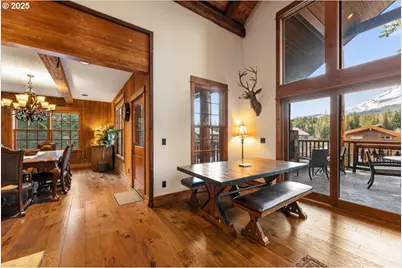 30930 E Tyrolean Dr, Government Camp, OR 97028 - Photo 10