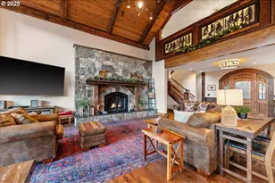 30930 E Tyrolean Dr, Government Camp, OR 97028 - Photo 8