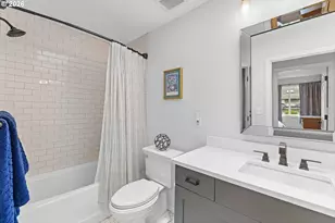 10581 NW Lost Park Dr, Portland, OR 97229 - Photo 34