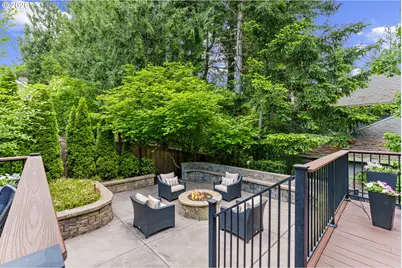 10581 NW Lost Park Dr, Portland, OR 97229 - Photo 38
