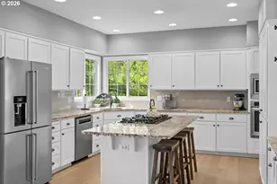 10581 NW Lost Park Dr, Portland, OR 97229 - Photo 18