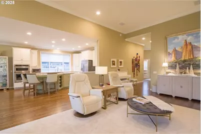 4640 NW Brassie Pl, Portland, OR 97229 - Photo 12