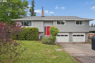 992 South End Rd, Oregon City, OR 97045 - Photo 1