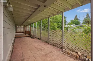 992 South End Rd, Oregon City, OR 97045 - Photo 32