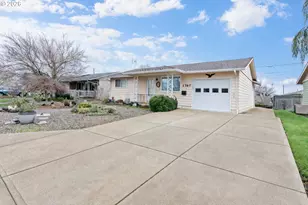 1760 Vanderbeck Ln, Woodburn, OR 97071 - Photo 2