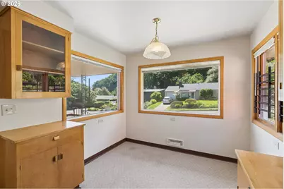 6939 SE Yamhill St, Portland, OR 97215 - Photo 14