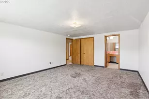 6939 SE Yamhill St, Portland, OR 97215 - Photo 36