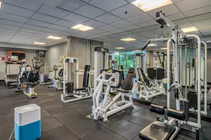 1221 SW 10th Ave, Portland, OR 97205 - Photo 44