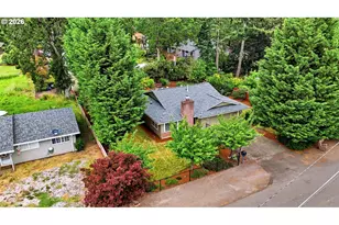 3615 SE Willamette Ave, Milwaukie, OR 97222 - Photo 40