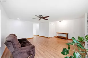 3615 SE Willamette Ave, Milwaukie, OR 97222 - Photo 14