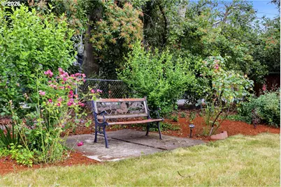3615 SE Willamette Ave, Milwaukie, OR 97222 - Photo 34