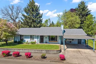 5706 NE 38th St, Vancouver, WA 98661 - Photo 2