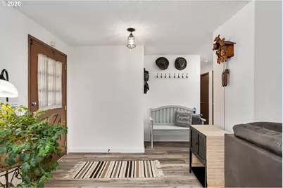 5706 NE 38th St, Vancouver, WA 98661 - Photo 4