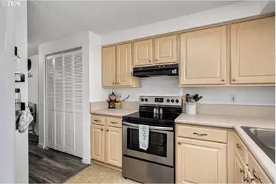 5706 NE 38th St, Vancouver, WA 98661 - Photo 12