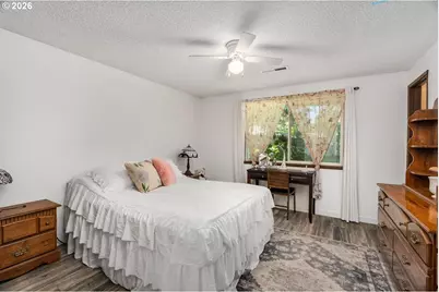 5706 NE 38th St, Vancouver, WA 98661 - Photo 14