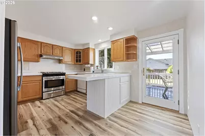 2360 NE Cleveland Ave, Gresham, OR 97030 - Photo 12