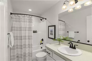 2555 Bourbon St, Forest Grove, OR 97116 - Photo 20