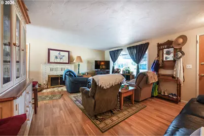 2190 Pierce St, Eugene, OR 97405 - Photo 2