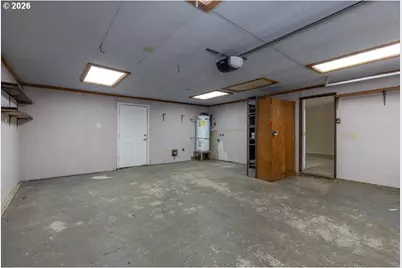1090 Denise St SE, Salem, OR 97302 - Photo 16