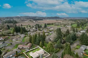 1650 Springhill Dr, Albany, OR 97321 - Photo 4