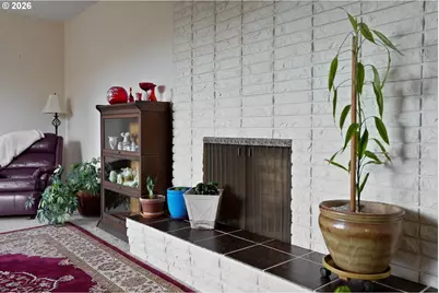 1650 Springhill Dr, Albany, OR 97321 - Photo 8