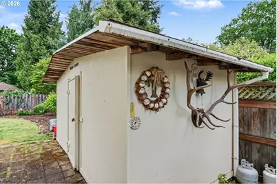 1650 Springhill Dr, Albany, OR 97321 - Photo 12