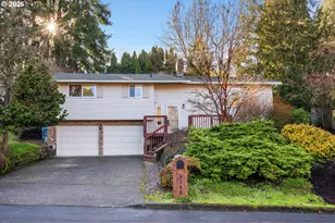 1311 NW Chikeric St, Vancouver, WA 98665 - Photo 2