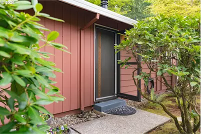 4520 NW Barnes Rd, Portland, OR 97210 - Photo 2