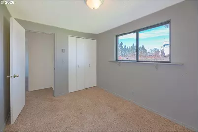 25031 Woodland Ave, Veneta, OR 97487 - Photo 18