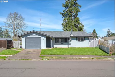 25031 Woodland Ave, Veneta, OR 97487 - Photo 2