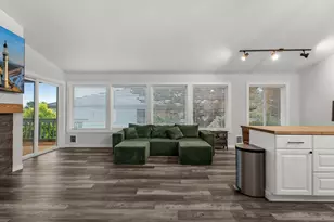 2017 Gearhart Green Dr, Gearhart, OR 97138 - Photo 14