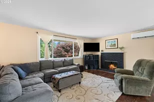 2409 NE 100th St, Vancouver, WA 98686 - Photo 2