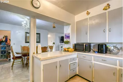 32611 Baxter Rd, Hermiston, OR 97838 - Photo 14