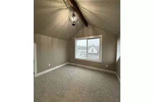 238 Oak St, Florence, OR 97439 - Photo 12