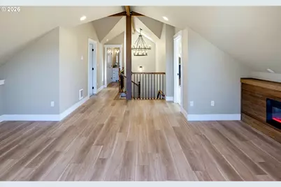 238 Oak St, Florence, OR 97439 - Photo 24