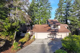 1733 Arch Ln, Brookings, OR 97415 - Photo 2