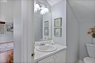 10540 SW Errol St, Tigard, OR 97223 - Photo 32