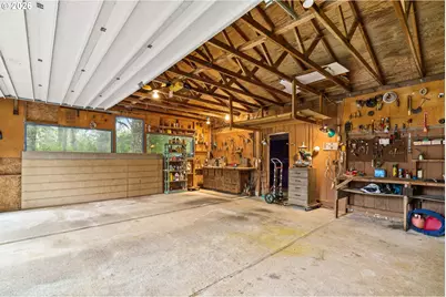 5585 Lakeview Dr, Florence, OR 97439 - Photo 22