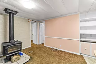 5585 Lakeview Dr, Florence, OR 97439 - Photo 8