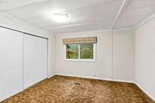 5585 Lakeview Dr, Florence, OR 97439 - Photo 12