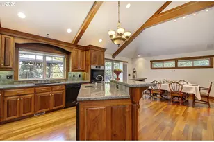 9304 NE 25th Ct, Vancouver, WA 98665 - Photo 12