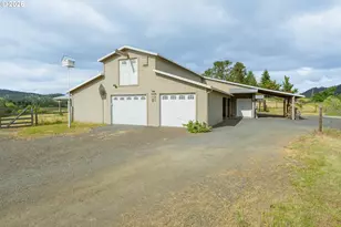 9114 Old Hwy 99 S, Winston, OR 97496 - Photo 34