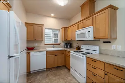 33590 SE Dill Pl, Scappoose, OR 97056 - Photo 8