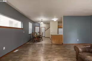 33590 SE Dill Pl, Scappoose, OR 97056 - Photo 6