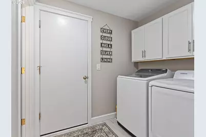 1025 Sunset Ridge Dr, Washougal, WA 98671 - Photo 12