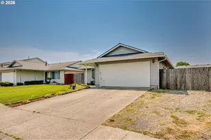 513 SE 10th St, Battle Ground, WA 98604 - Photo 2