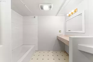 1110 E 28th Ave, Spokane, WA 99203 - Photo 26