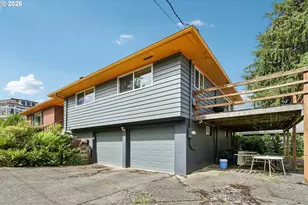727 SE 54th Ave, Portland, OR 97215 - Photo 4