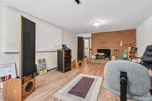 727 SE 54th Ave, Portland, OR 97215 - Photo 26