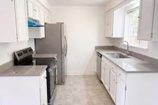 4927 Trade Wind Ave, Keizer, OR 97303 - Photo 2